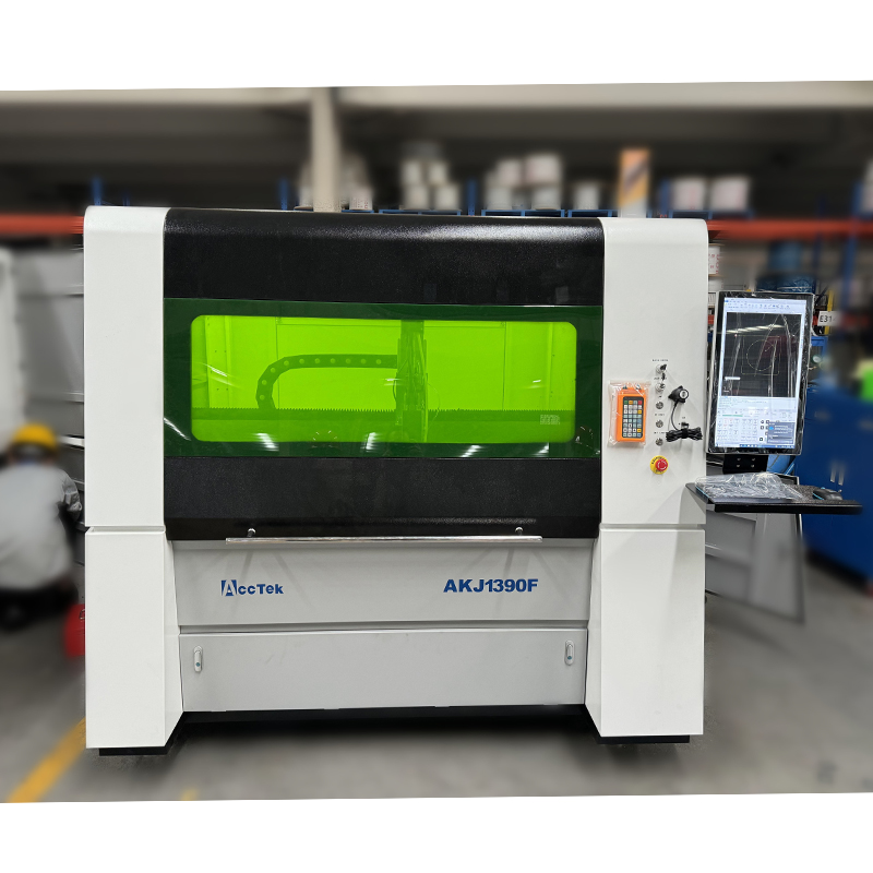 Industrial Fiber Laser Cutting Machine - JINAN CNC Industry Equipment Raycus Small
