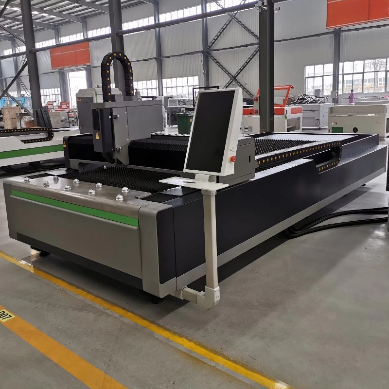 Fiber Laser Cutting Machine CE - огляд і ціна Industrial Fiber Laser Cutting Machine